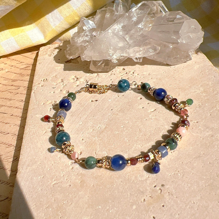 Bracelet: 女中豪杰·
