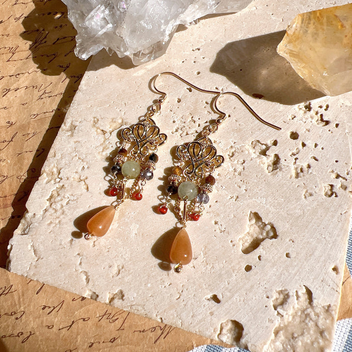Earrings: 柔情似水