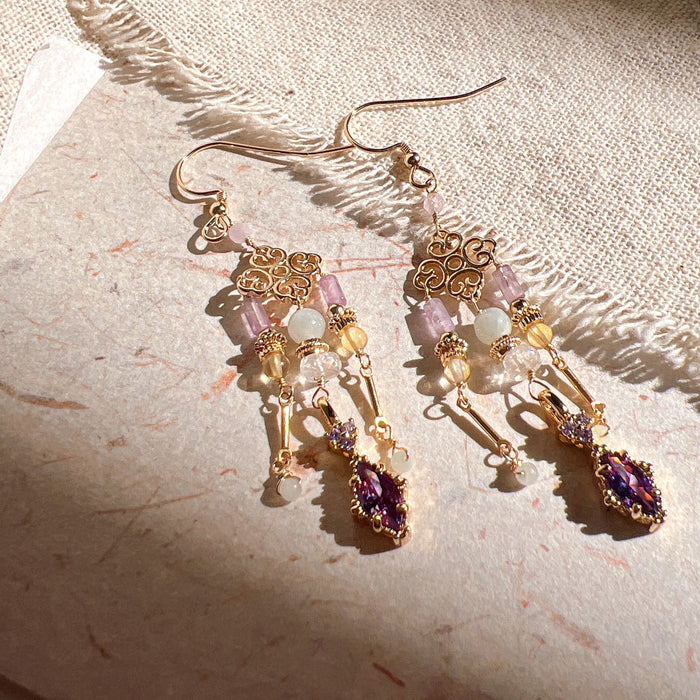 Earrings: 花颜月貌