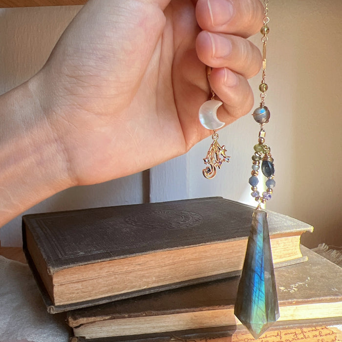 Labradorite Pendulum