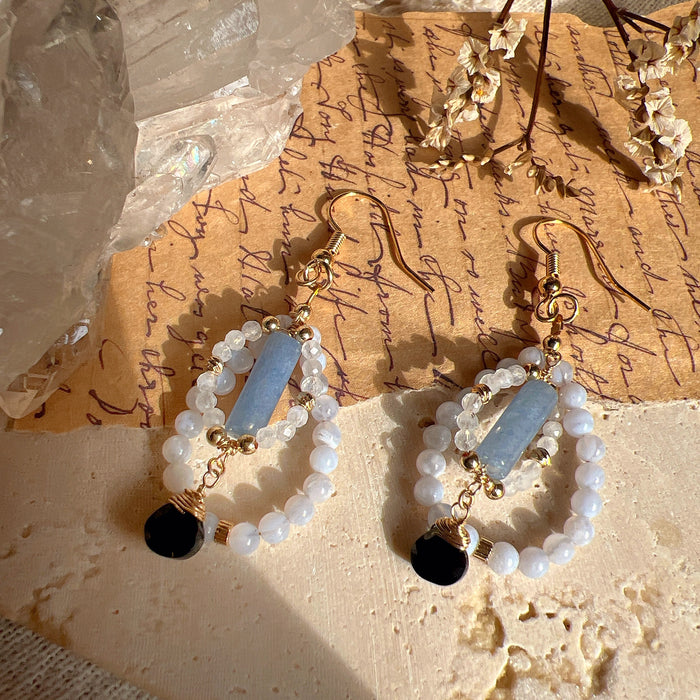 Earrings: Helina