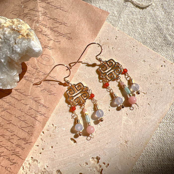 Earrings: 楚楚可人