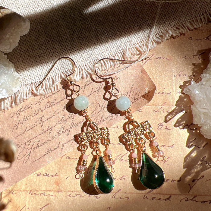 Earrings: 冰清玉洁