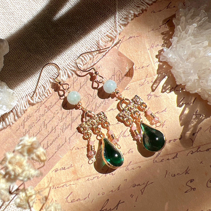 Earrings: 冰清玉洁