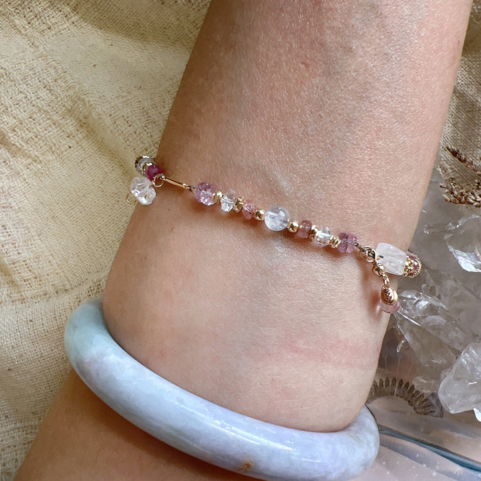 Bracelet: Divine Femininity + Emotional healing + Amplification