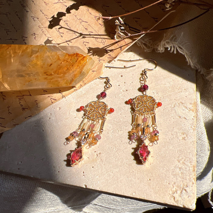 Earrings: 英雄救美