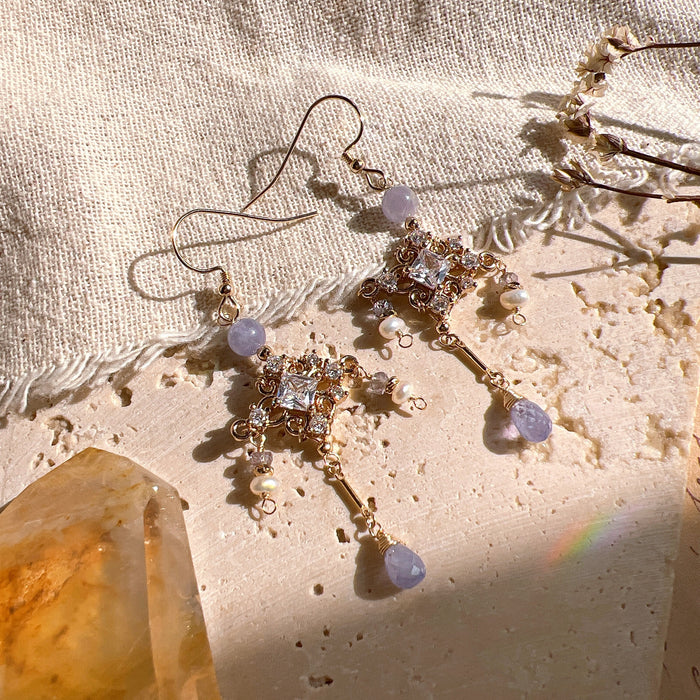 Earrings: 冰雪聪明