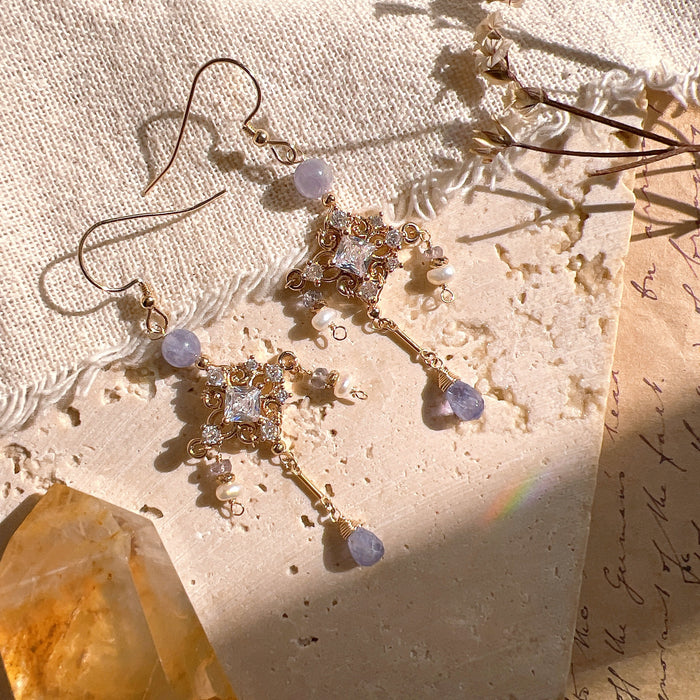 Earrings: 冰雪聪明