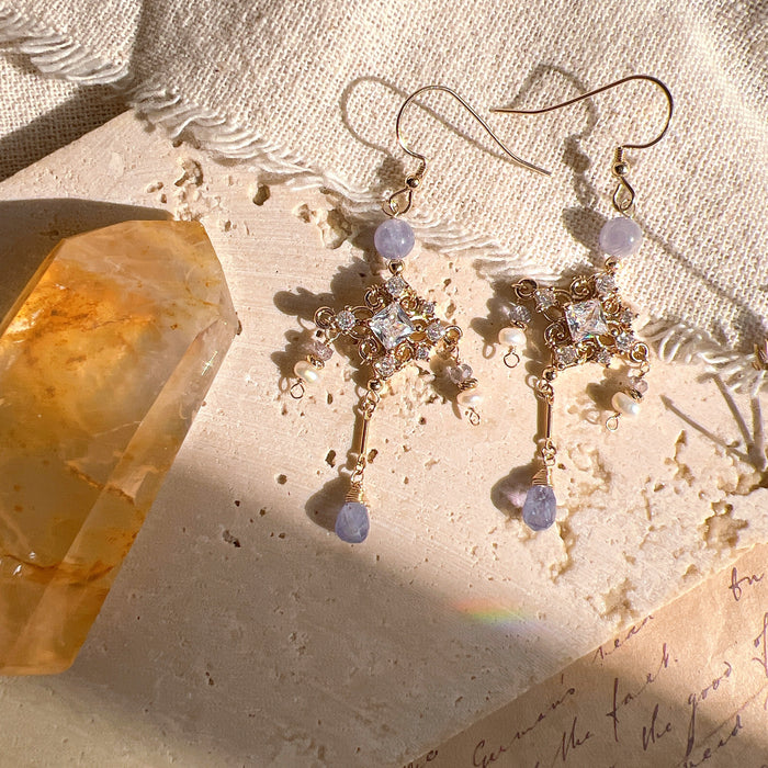 Earrings: 冰雪聪明