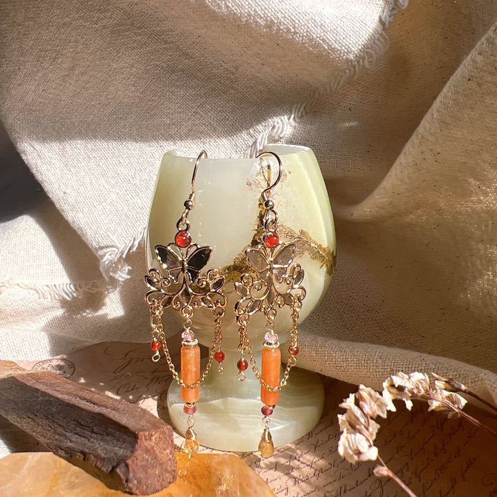 Earrings: 梦里蝴蝶