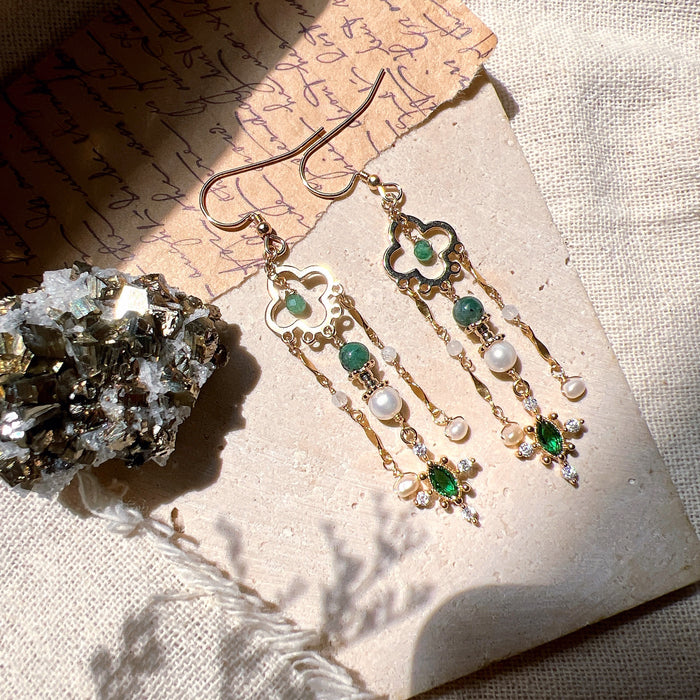 Earrings: 寿山福海