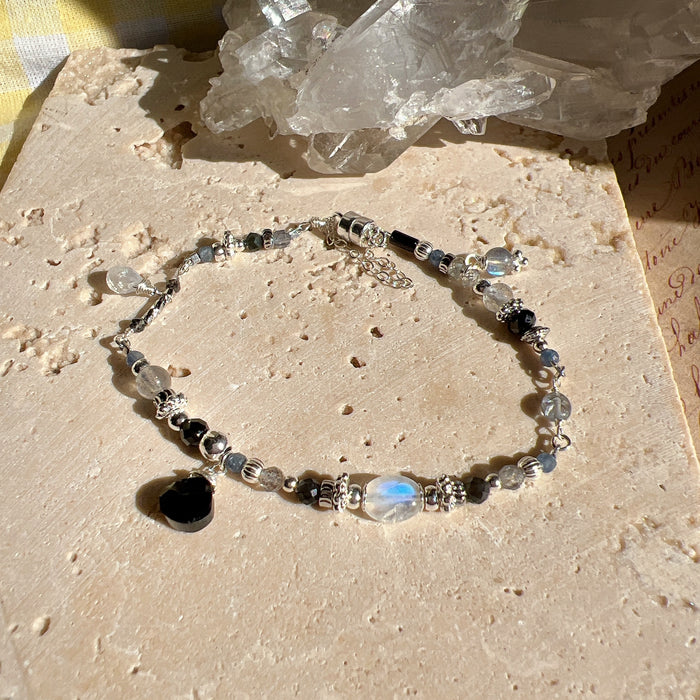 Bracelet: 傲雪欺霜