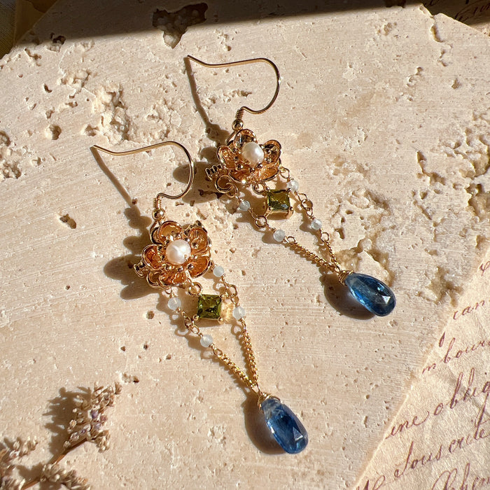 Earrings: 天真烂漫