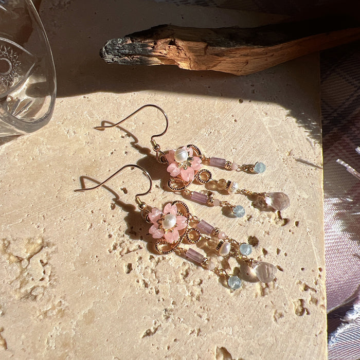 Earrings: 高高在上